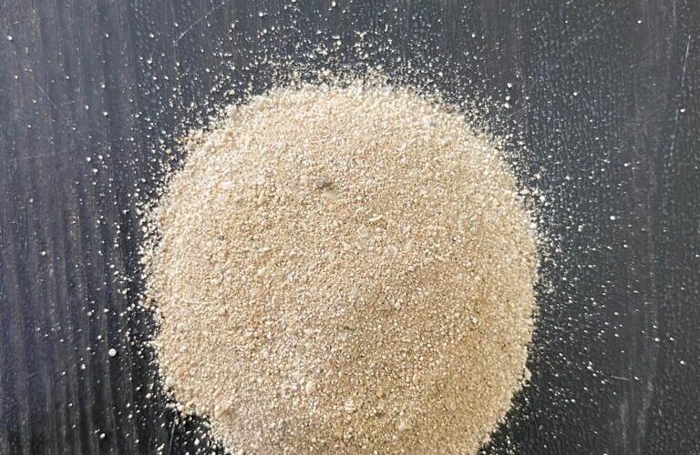 SILICA SAND, PLAY SAND