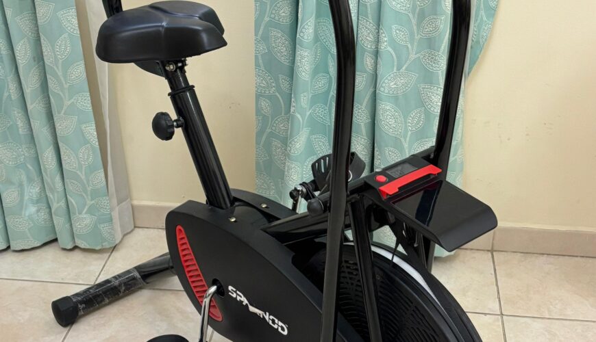 Indoor cycling bike